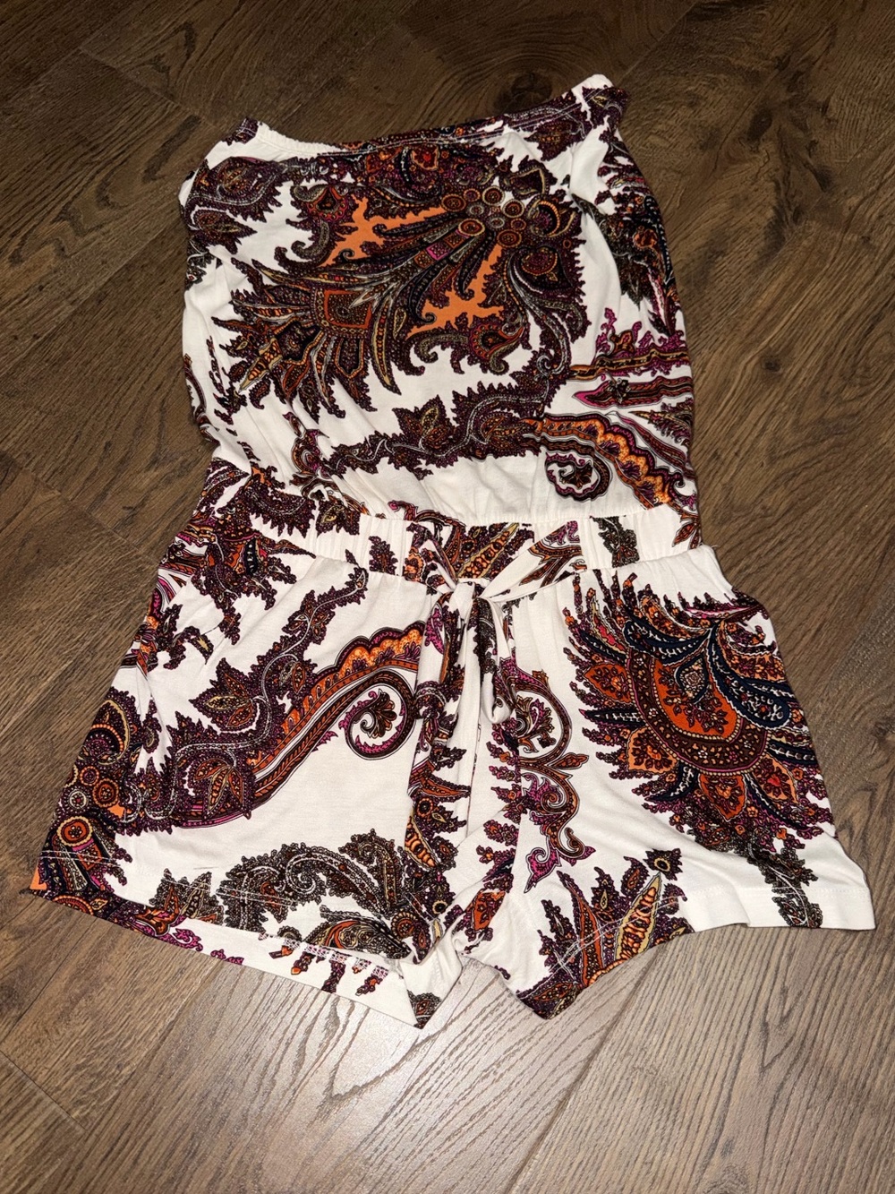 Women’s Venus brand Paisley Print Strapless Romper